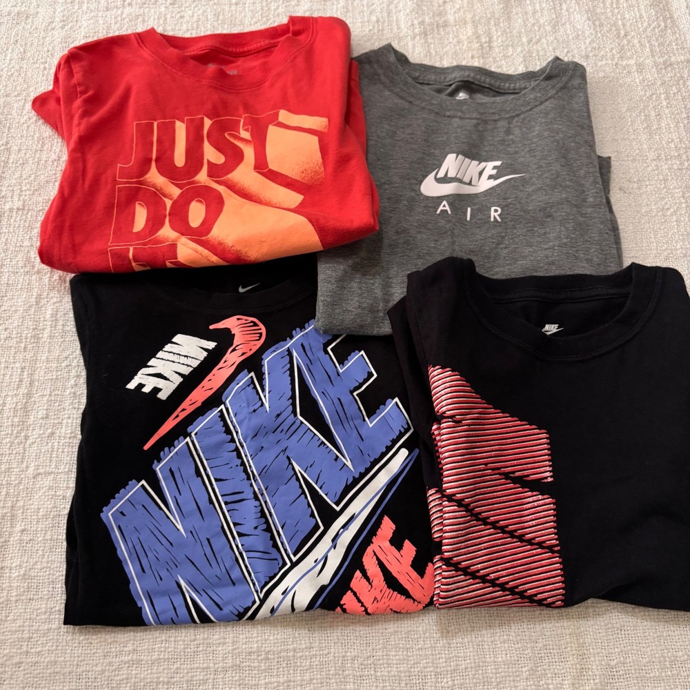 Nike Girls Graphic T-Shirt Bundle Lot of 4 Red Gray Black Size 6X 7 Athletic Cut